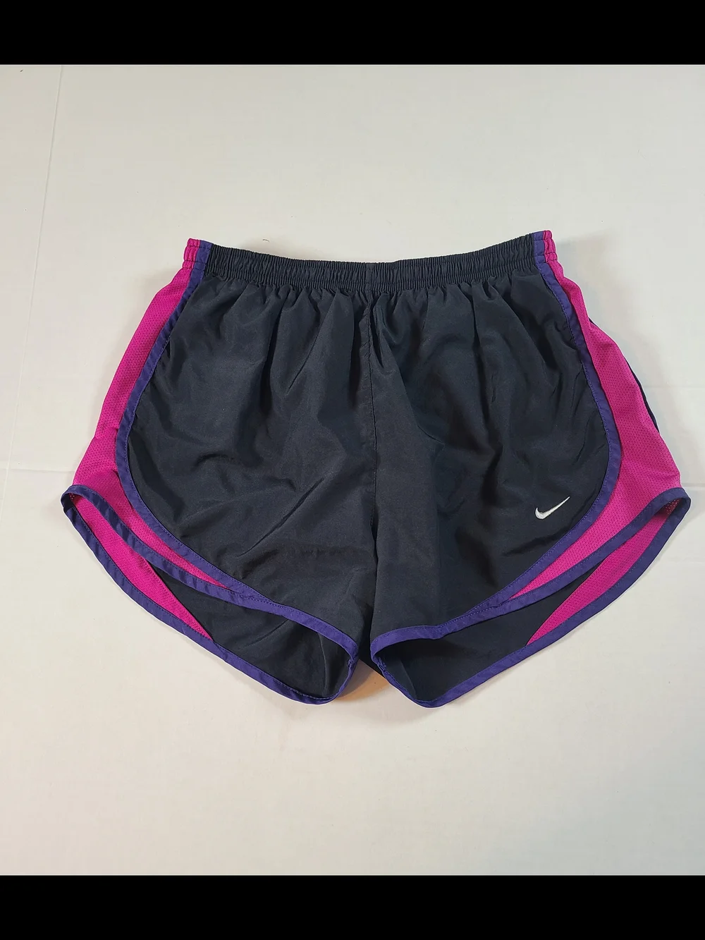 Nike Black Womens Athletic Dri Fit Shorts with Purple Trim Size M